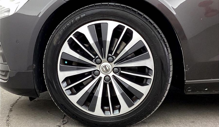 Volvo S90 B5 MOMENTUM Sedan 2022