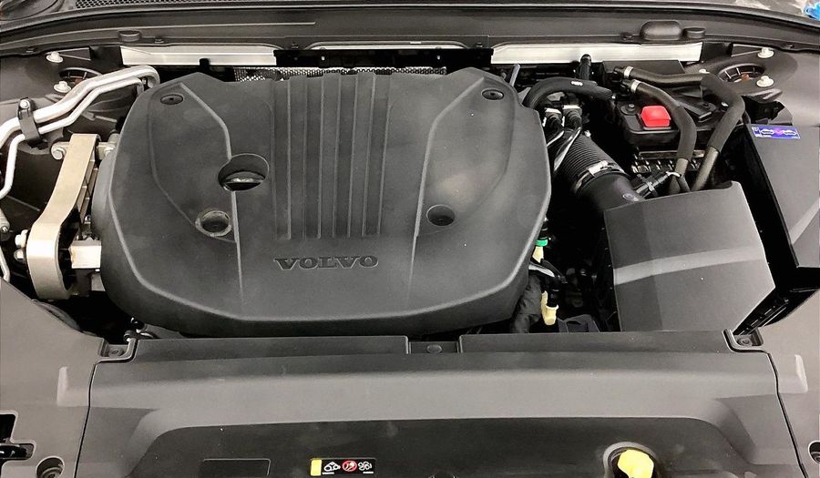 Volvo S90 B5 MOMENTUM Sedan 2022