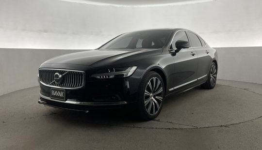 Volvo • S90