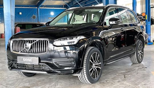 Volvo XC90 B5 Momentum-2022