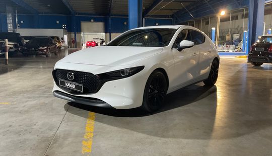 Mazda • Mazda 3