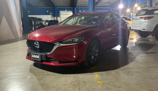 Mazda • Mazda 6