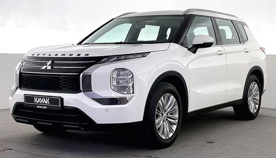 Mitsubishi Outlander GLX Midline-2023