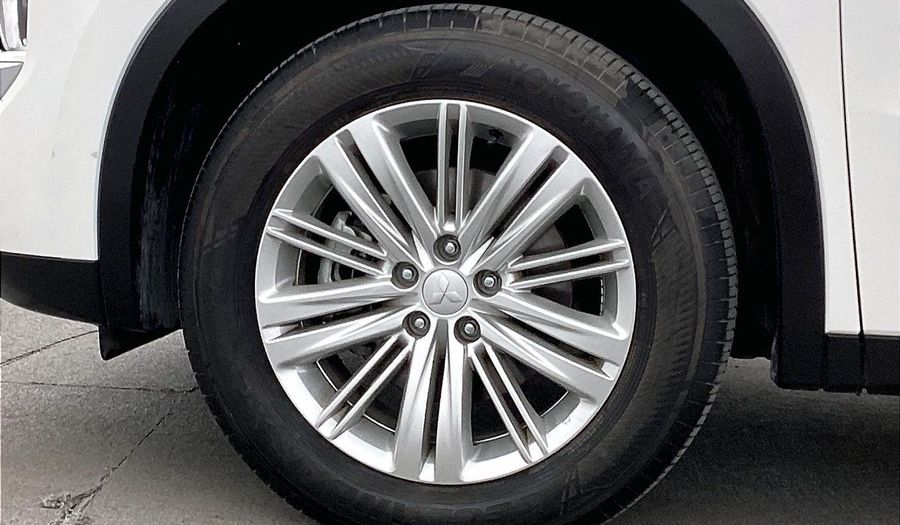 Mitsubishi Outlander GLX MIDLINE Suv 2023