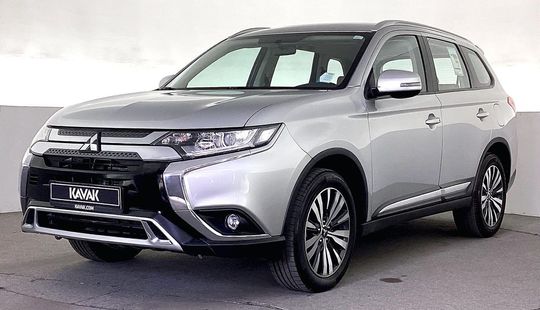 Mitsubishi Outlander GLX Midline-2023