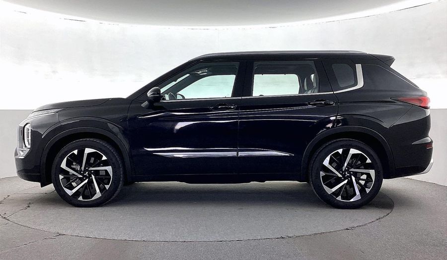 Mitsubishi Outlander PREMIUM - LAUNCH EDITION Suv 2023