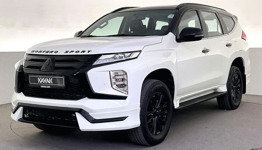 Mitsubishi • Montero Sport