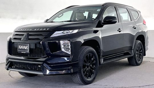 Mitsubishi • Montero Sport