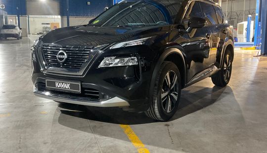 Nissan • X-Trail