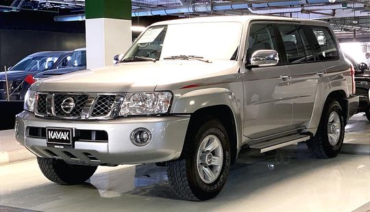 Nissan • Patrol Safari