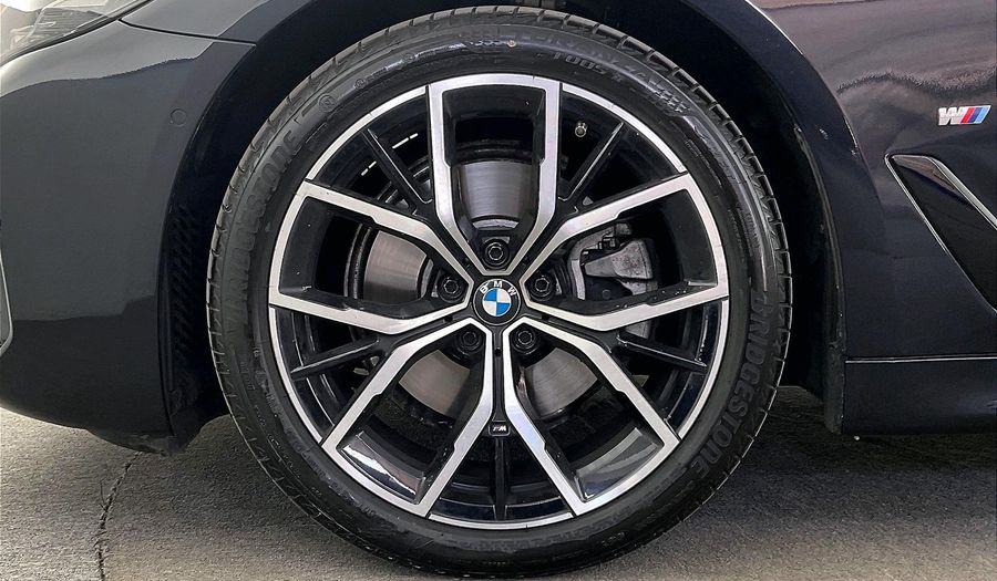Bmw 520i M SPORT Sedan 2023