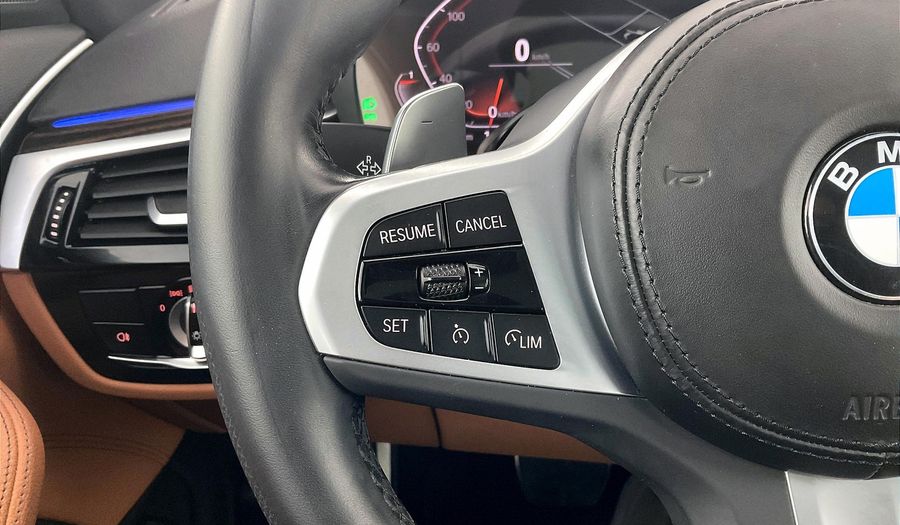 Bmw 520i M SPORT Sedan 2023