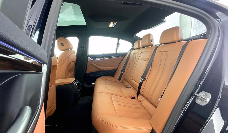 Bmw 520i M SPORT Sedan 2023