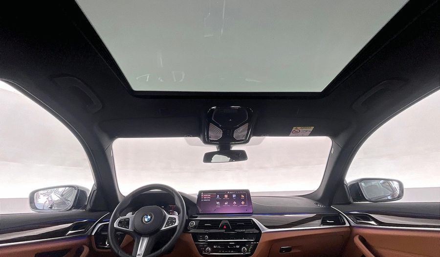 Bmw 520i M SPORT Sedan 2023