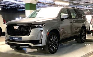 Cadillac • Escalade