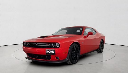 Dodge • Challenger