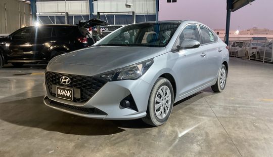 Hyundai • Accent
