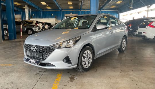 Hyundai • Accent