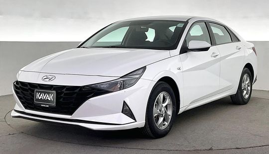 Hyundai • Elantra