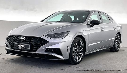 Hyundai • Sonata