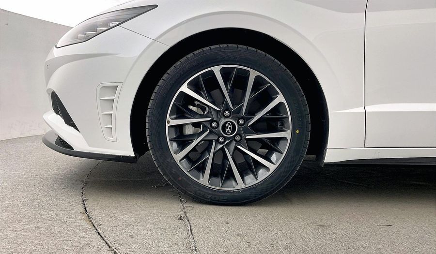 Hyundai Sonata PREMIUM Sedan 2023