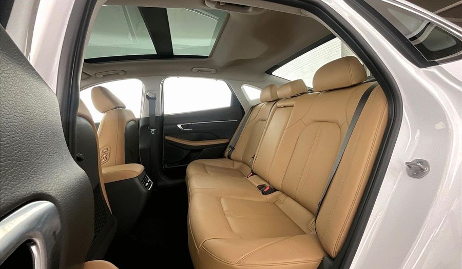Hyundai Sonata PREMIUM Sedan 2023