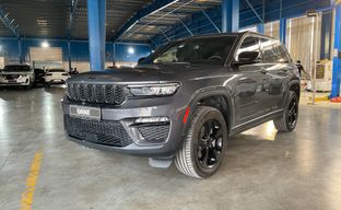 Jeep • Grand Cherokee