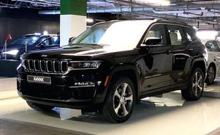 Jeep • Grand Cherokee