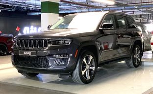 Jeep • Grand Cherokee