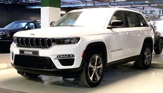 Jeep • Grand Cherokee