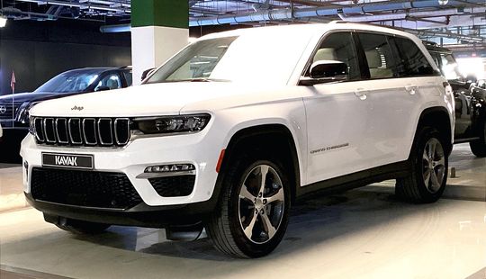 Jeep • Grand Cherokee