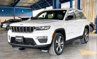 Jeep • Grand Cherokee
