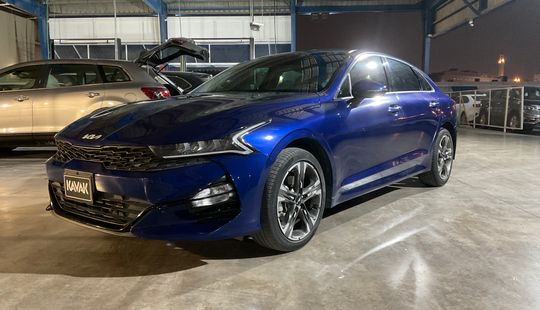 KIA • K5