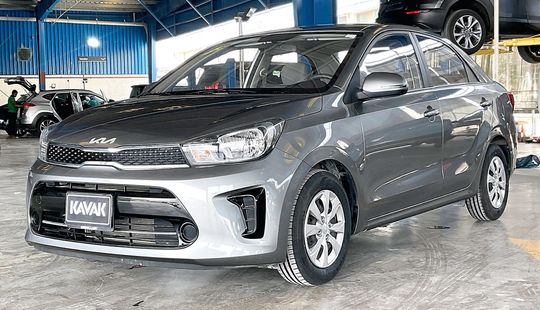 KIA • Pegas