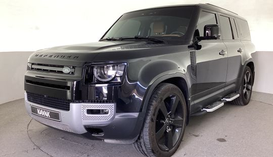Land Rover • Defender