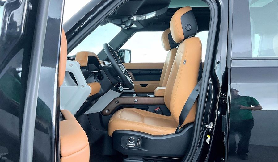 Land Rover Defender P400 130 HSE Suv 2023