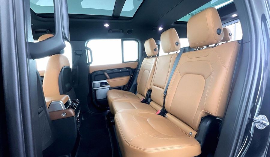 Land Rover Defender P400 130 HSE Suv 2023