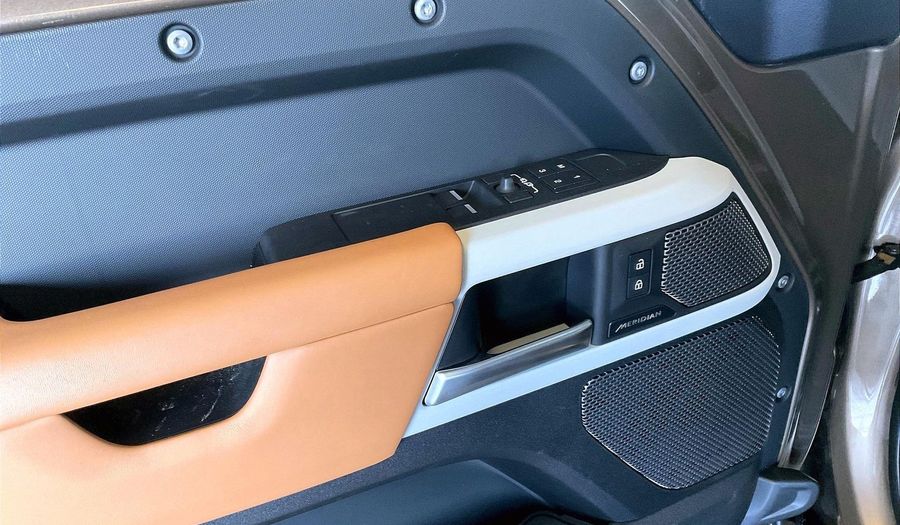 Land Rover Defender P400 90 HSE Suv 2023