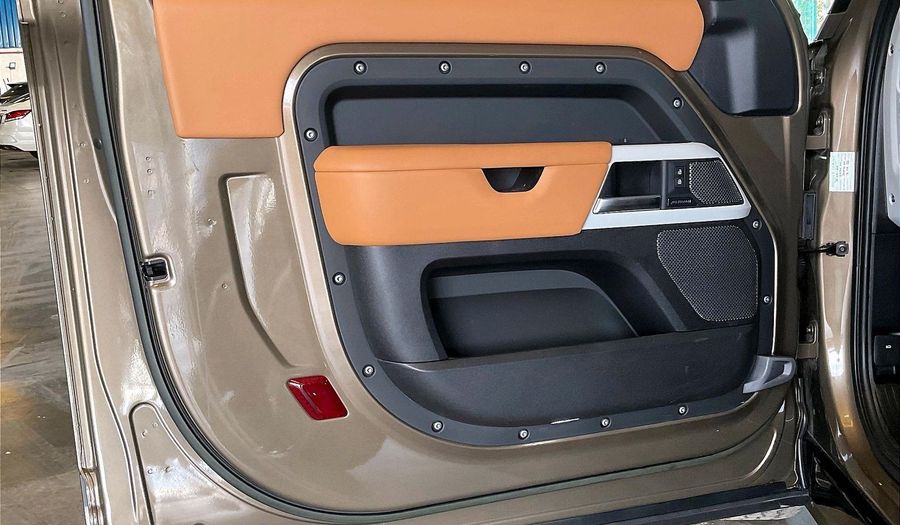 Land Rover Defender P400 90 HSE Suv 2023