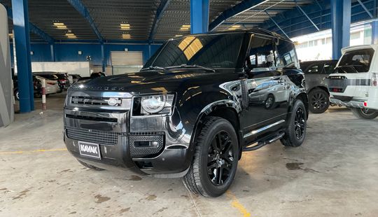 Land Rover • Defender