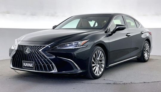 LEXUS • Es 350