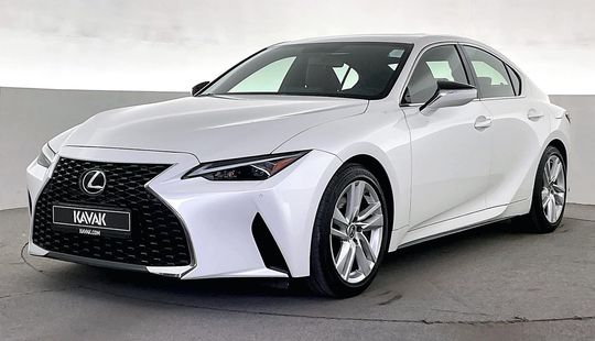 LEXUS • IS300