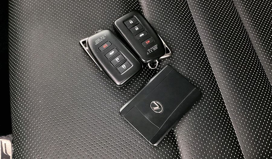 Lexus Is350 F SPORT PLATINUM Sedan 2023