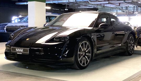 بورش تايكان Taycan-2023