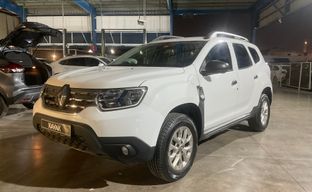 Renault • Duster