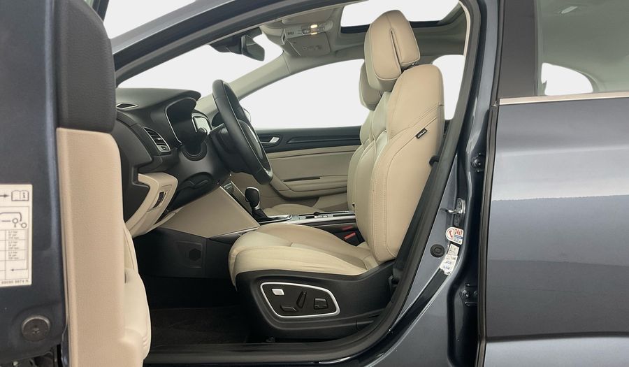 Renault Megane LE+ Sedan 2023