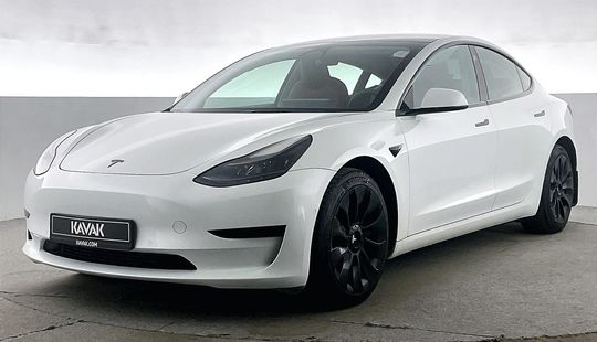 Tesla • Model 3