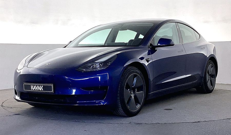 Tesla Model 3 STANDARD Sedan 2023