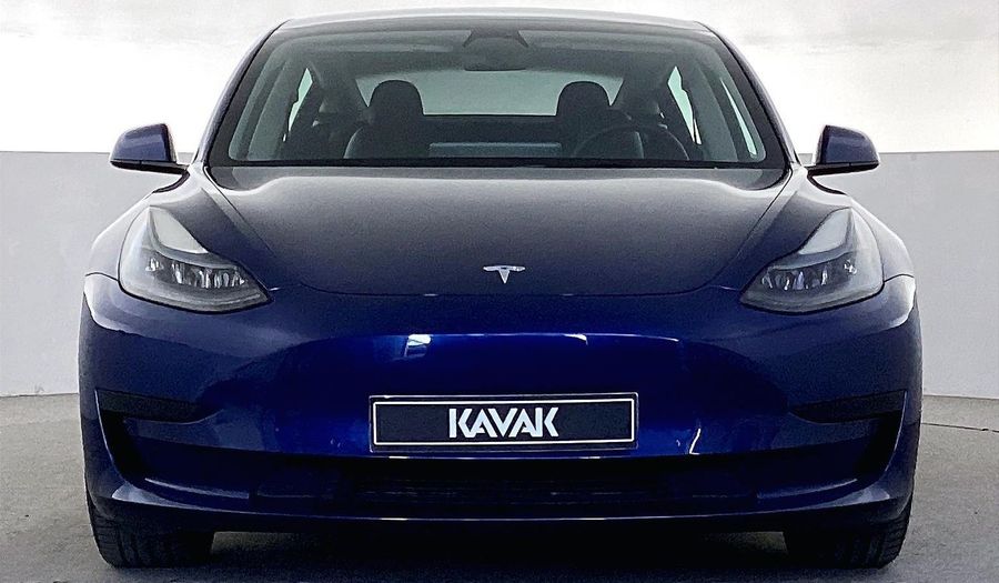 Tesla Model 3 STANDARD Sedan 2023