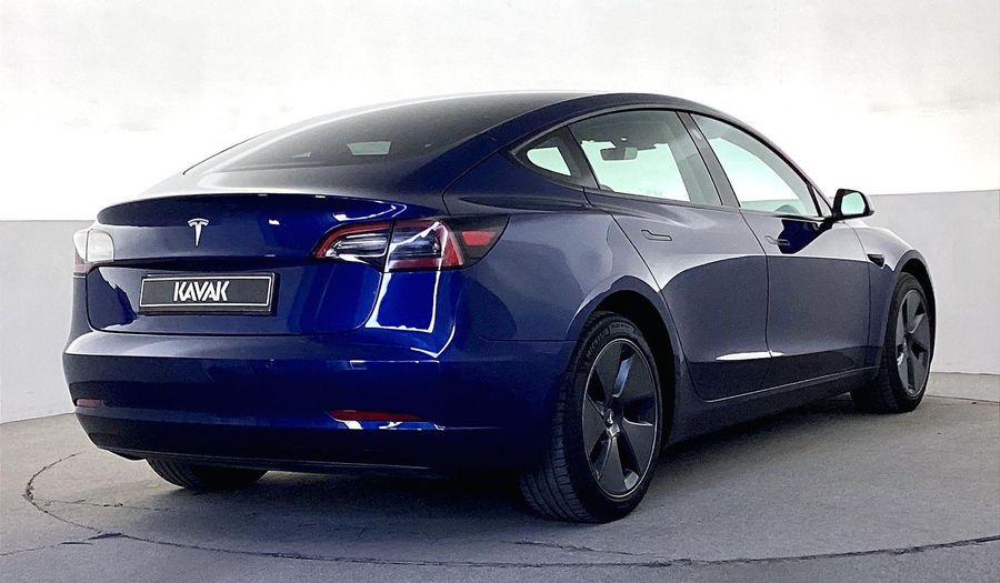 Tesla Model 3 STANDARD Sedan 2023